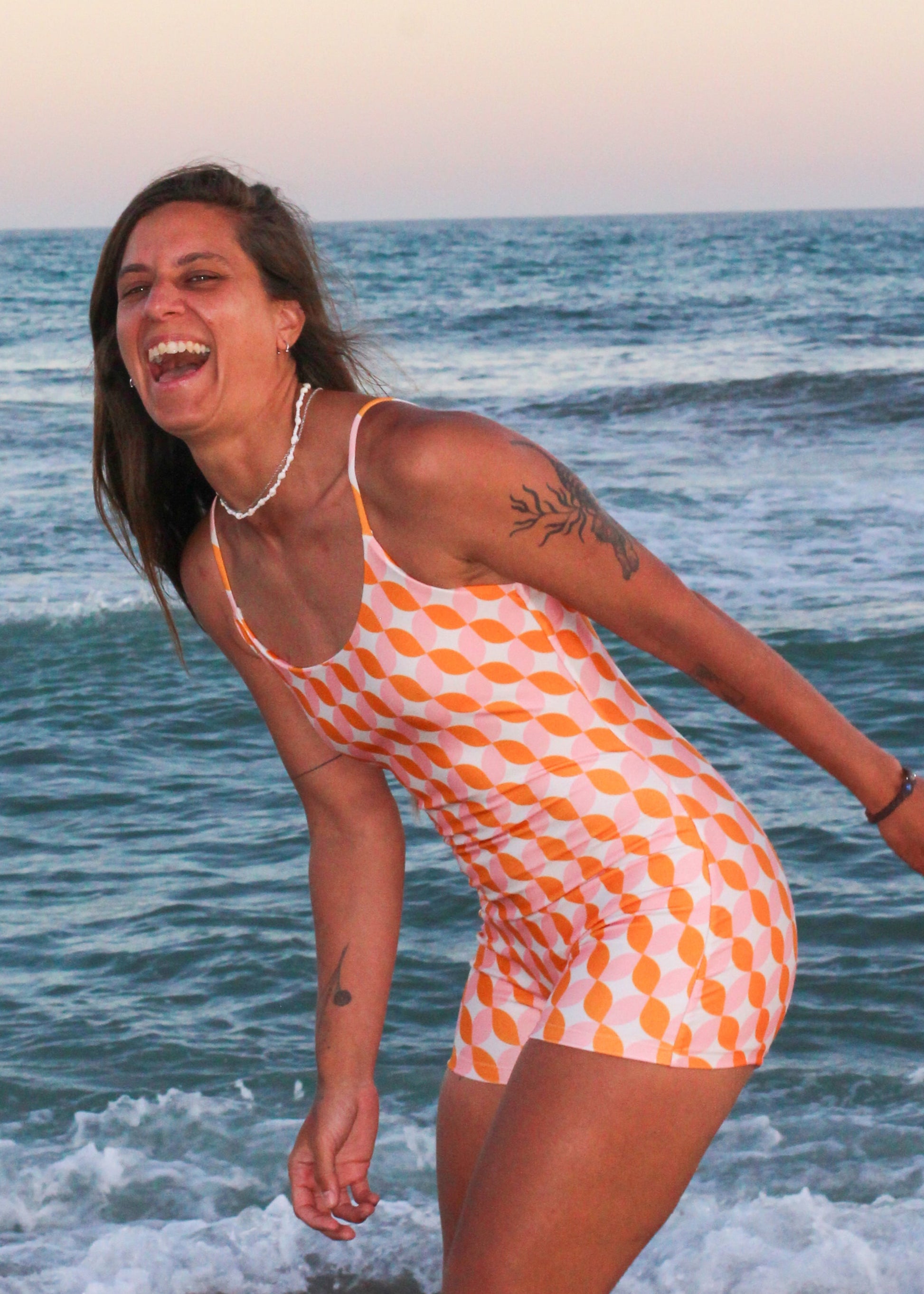 Licra vintage para mujer. Para surf y deportes. Calidad premium. Doble tela. Marca Byron Colors.